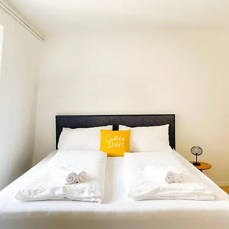Hotel Contactless Self-check-in - Stayhere Studio 10